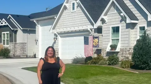 Might a American Fed Rate Reduction Boost the Real Estate Sector?